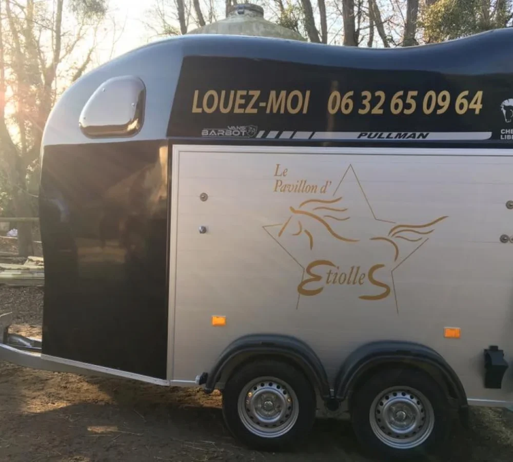 services6-accueil-ecurie-pavillon