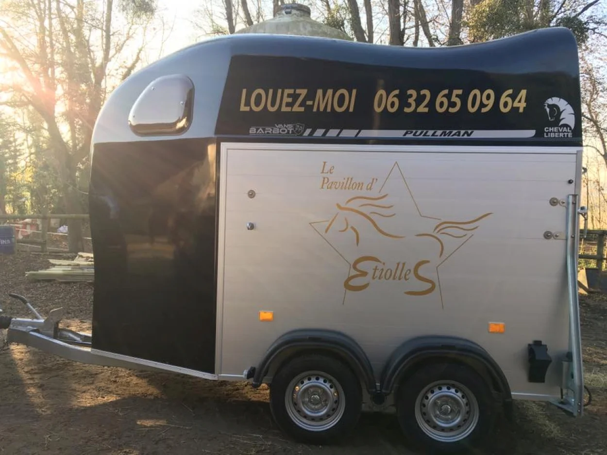 services6-accueil-ecurie-pavillon